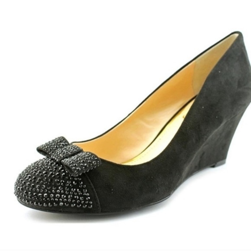 Jessica Simpson Black Wedges with Rhinestone Front Bow
